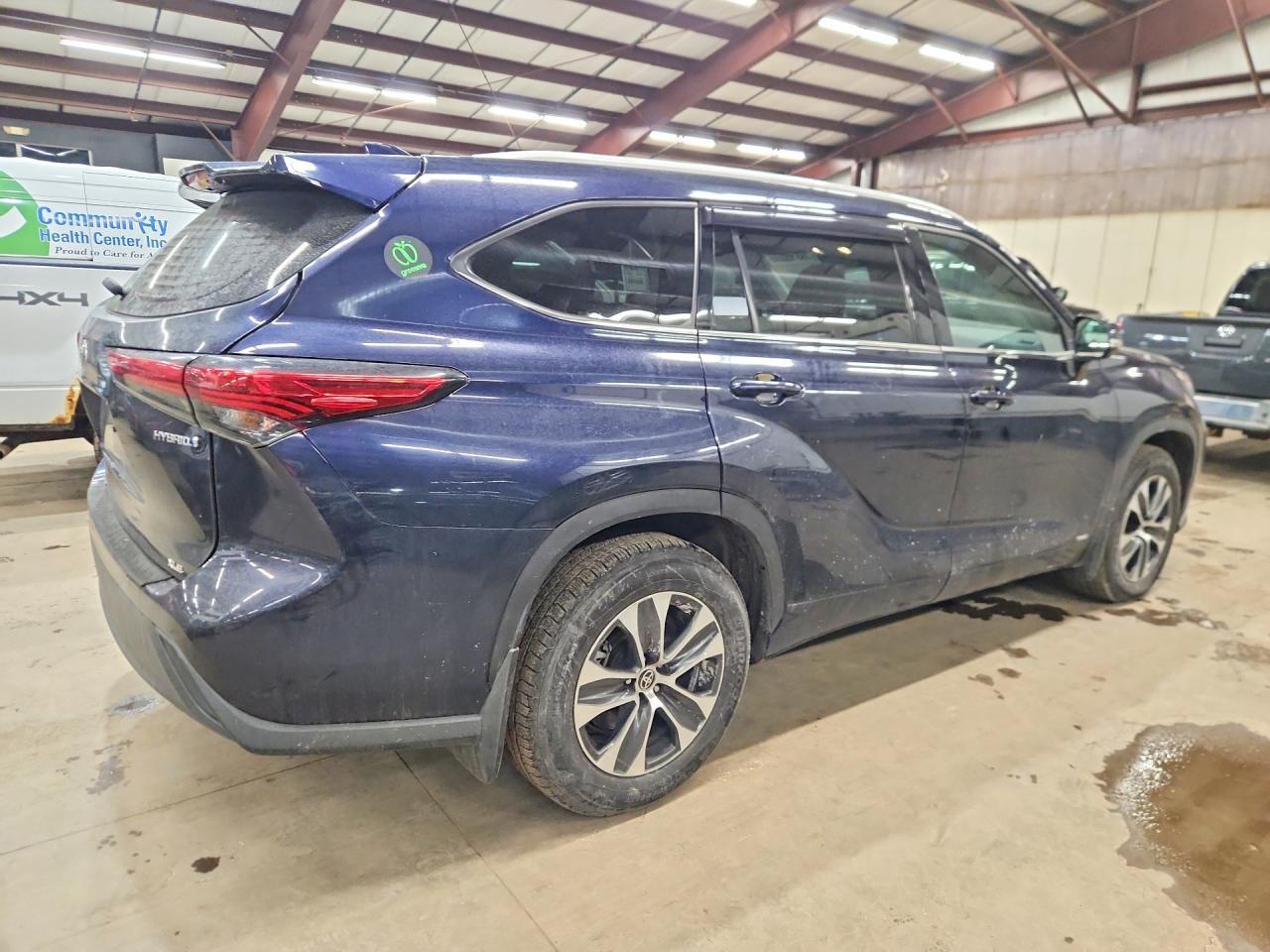 2022 Toyota Highlander Hybrid Xle - Фото 3