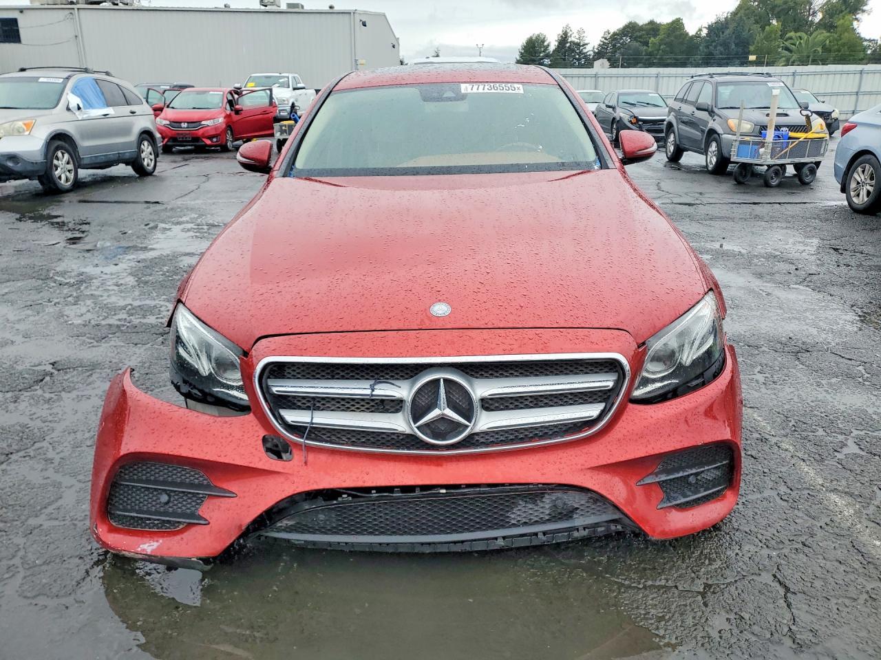 2017 Mercedes-Benz E 300 - Фото 5