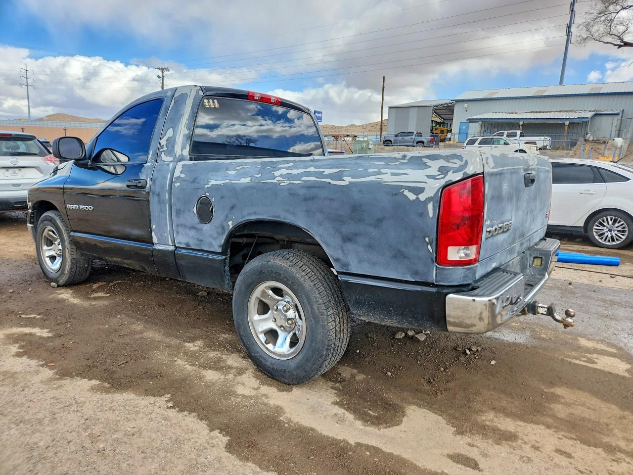2004 Dodge Ram 1500 St - Фото 2