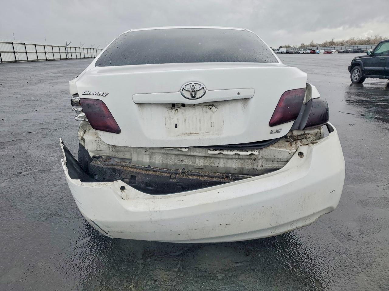 2008 Toyota Camry Le - Image 6