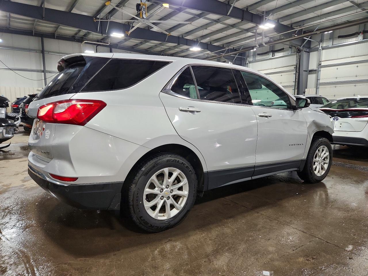 2019 Chevrolet Equinox Lt - Image 3