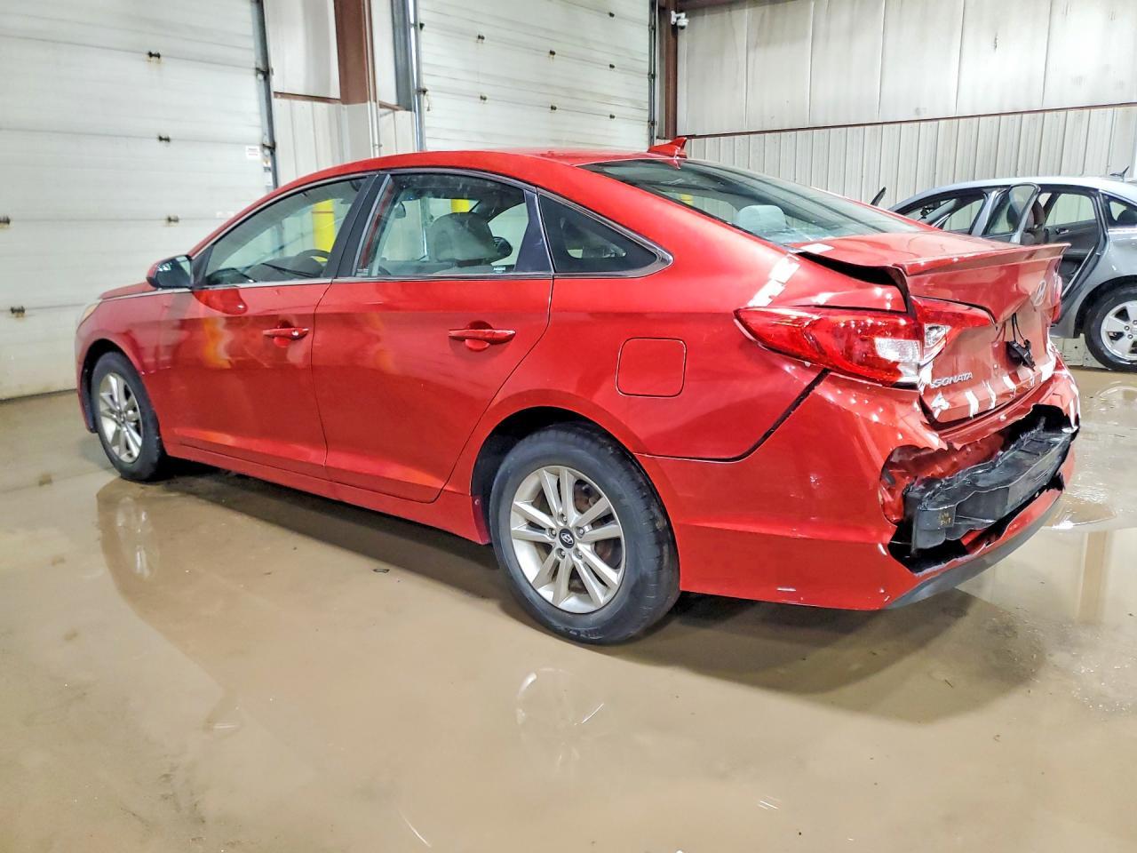 2017 Hyundai Sonata Se - Фото 2