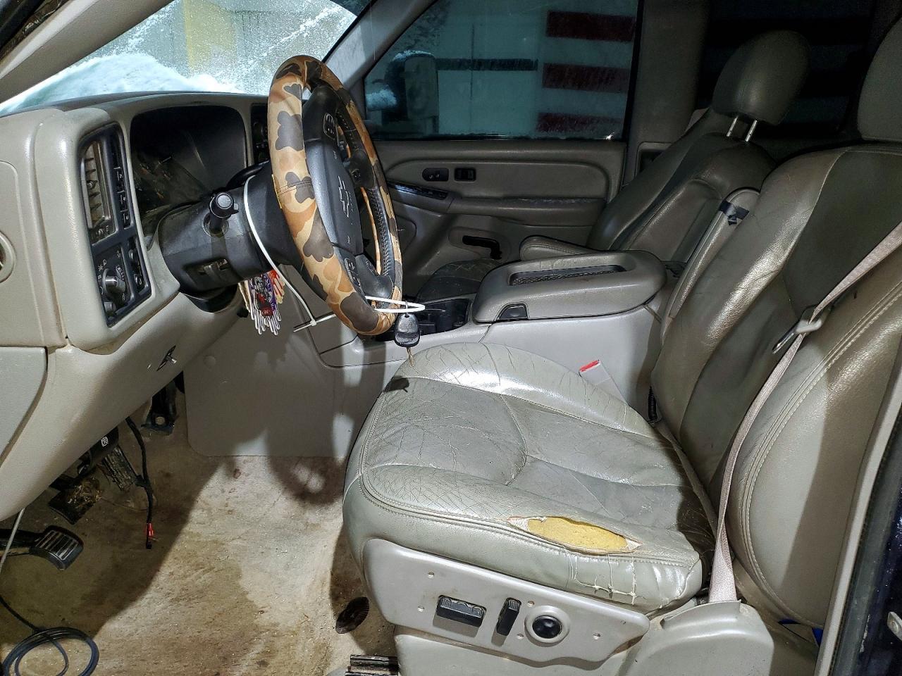 2005 Chevrolet Silverado K2500 Heavy Duty - Image 7