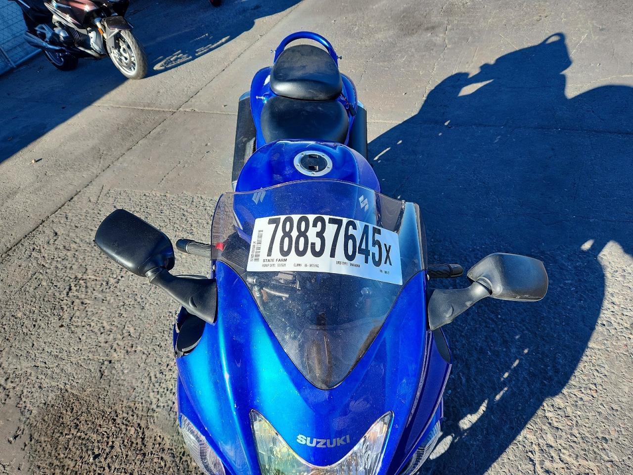 2015 Suzuki Gsx1300 Ra - Image 5