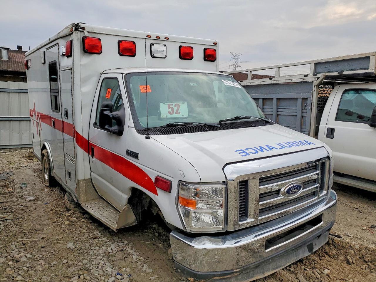 2021 Ford Econoline E350 Sd Ambulance - Фото 4