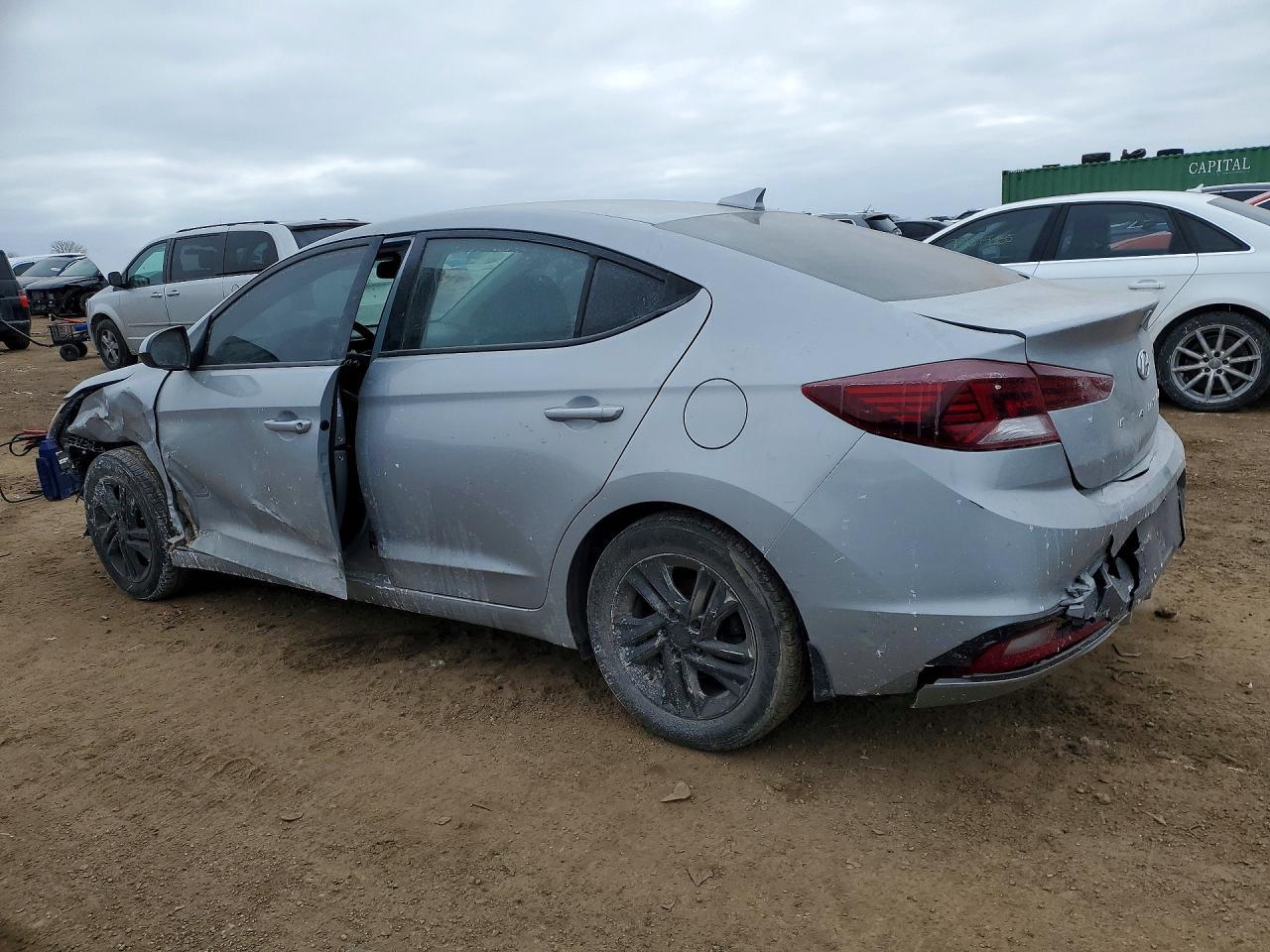 2020 Hyundai Elantra Sel - Фото 2