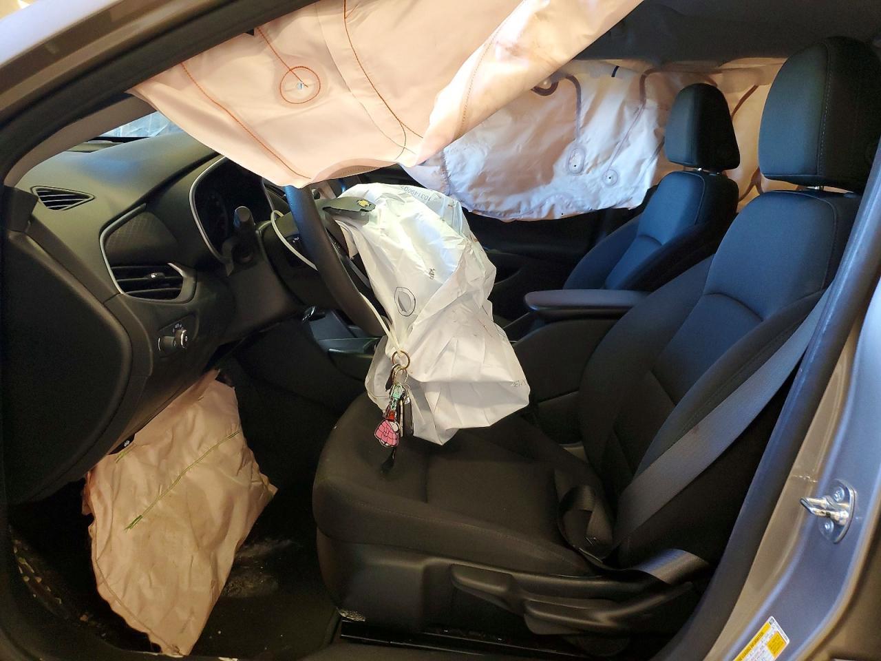 2025 Chevrolet Malibu Ls - Image 7