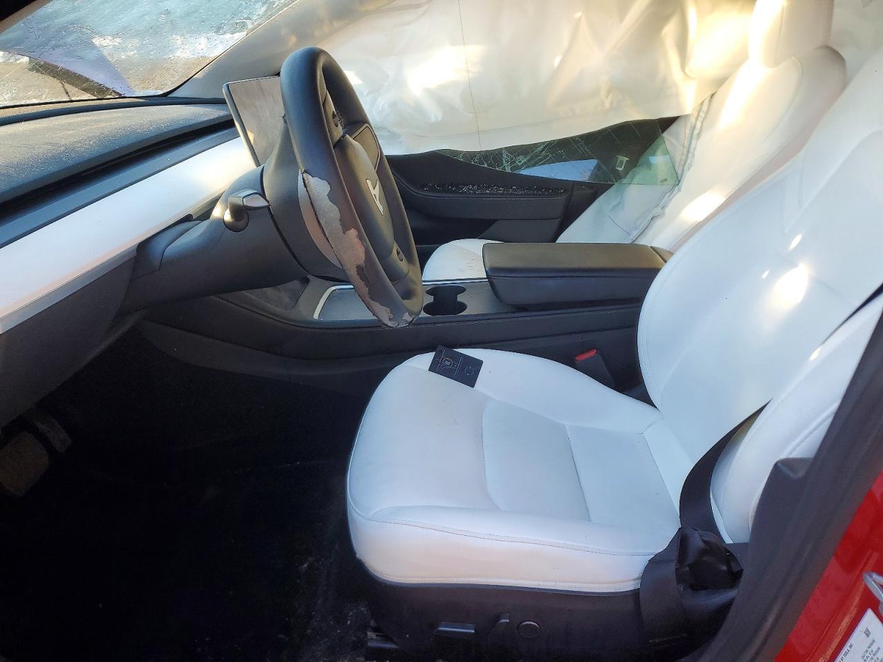 2022 Tesla Model 3 - Image 7