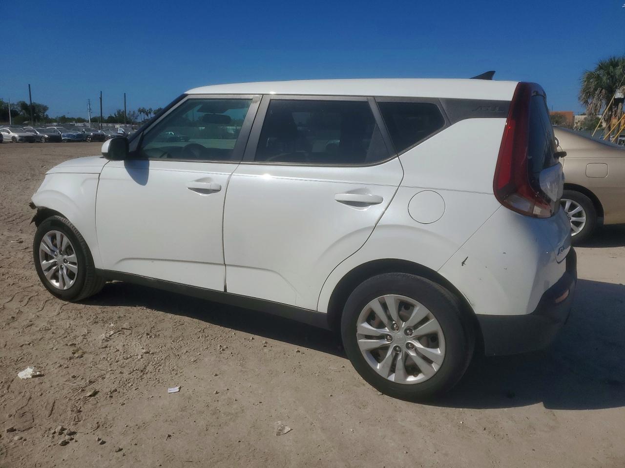 2020 Kia Soul Lx - Фото 2