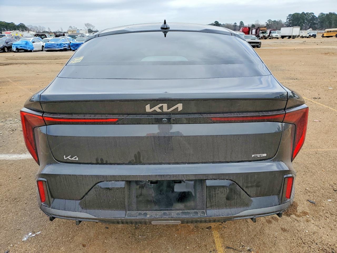 2025 Kia K4 Gt Line - Image 6