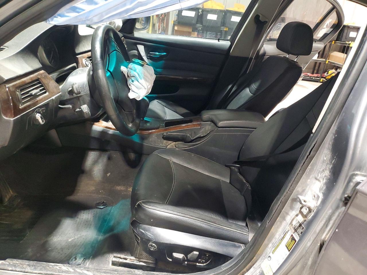 2011 BMW 328 I - Image 7