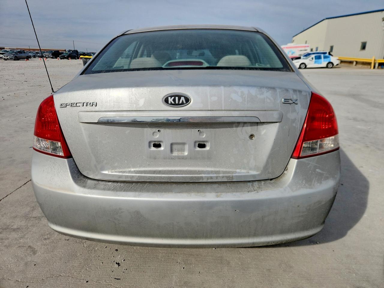 2008 Kia Spectra - Фото 6