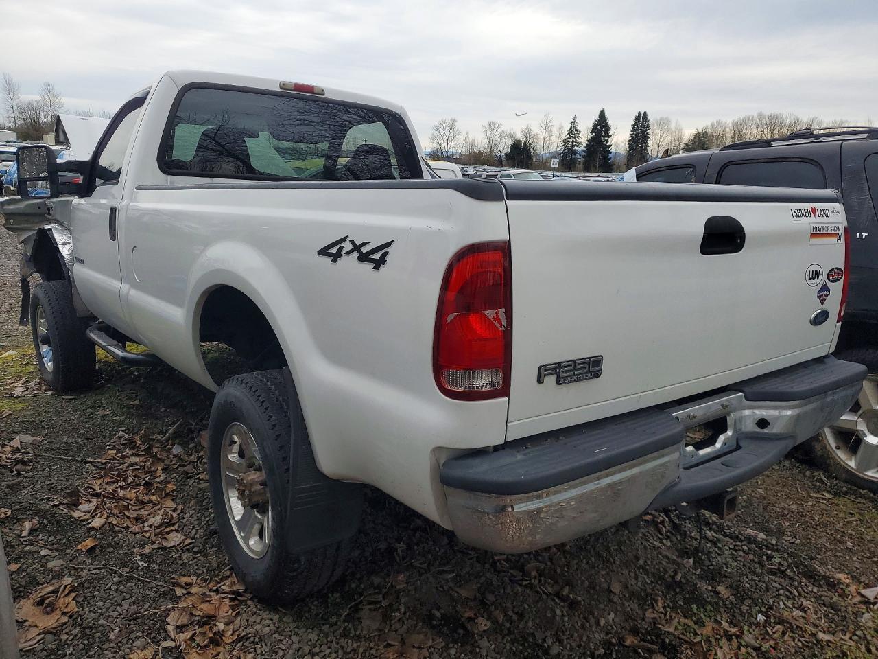2003 Ford F250 Super Duty - Image 2