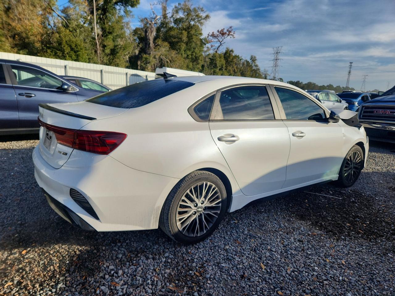 2022 Kia Forte Gt Line - Image 3