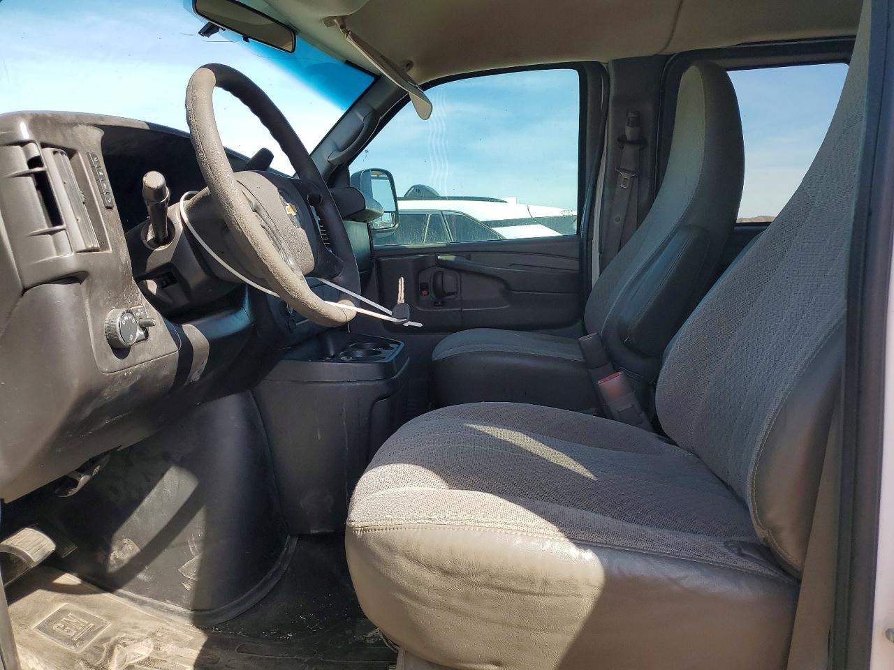 2013 Chevrolet Express G3500 Lt - Image 7