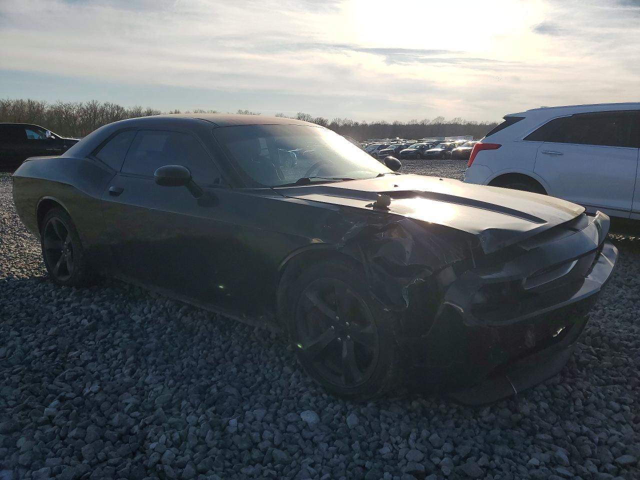 2013 Dodge Challenger Sxt - Фото 4
