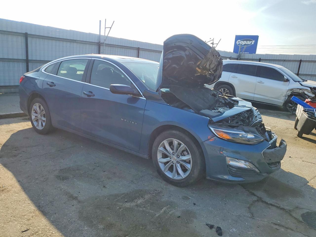 2024 Chevrolet Malibu Lt - Фото 4