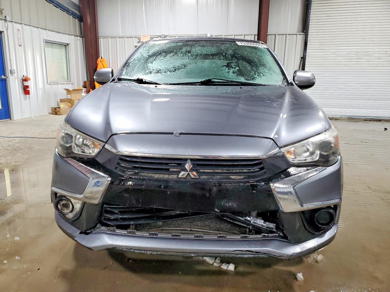 2017 Mitsubishi Outlander Sport Es - Image 5
