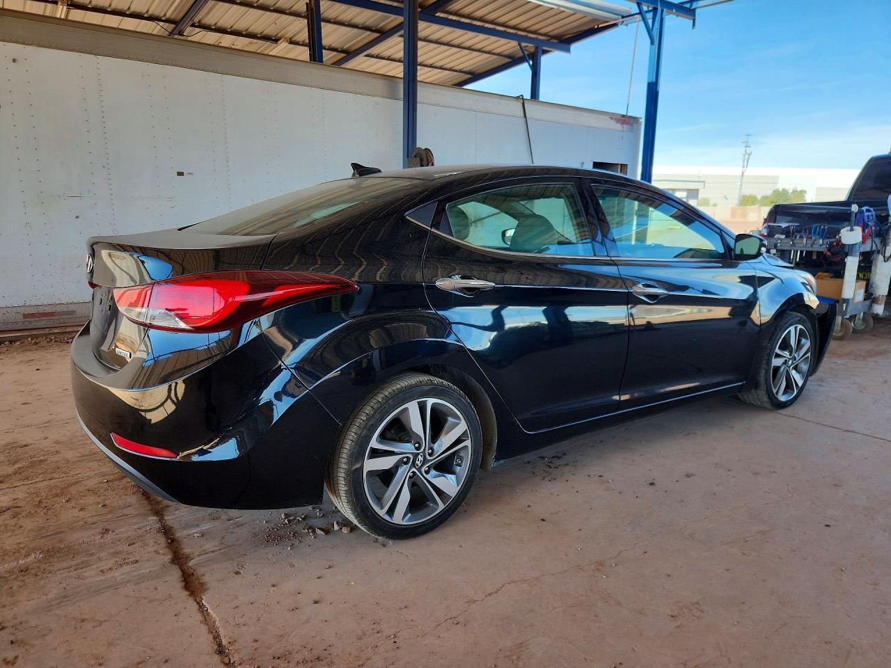 2015 Hyundai Elantra Se - Фото 3