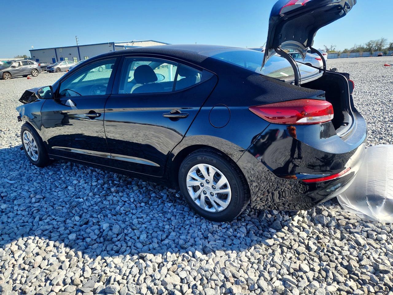 2018 Hyundai Elantra Se - Фото 2