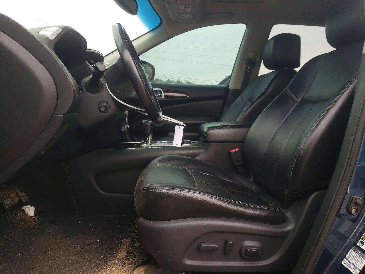 2014 Nissan Pathfinder S - Image 7