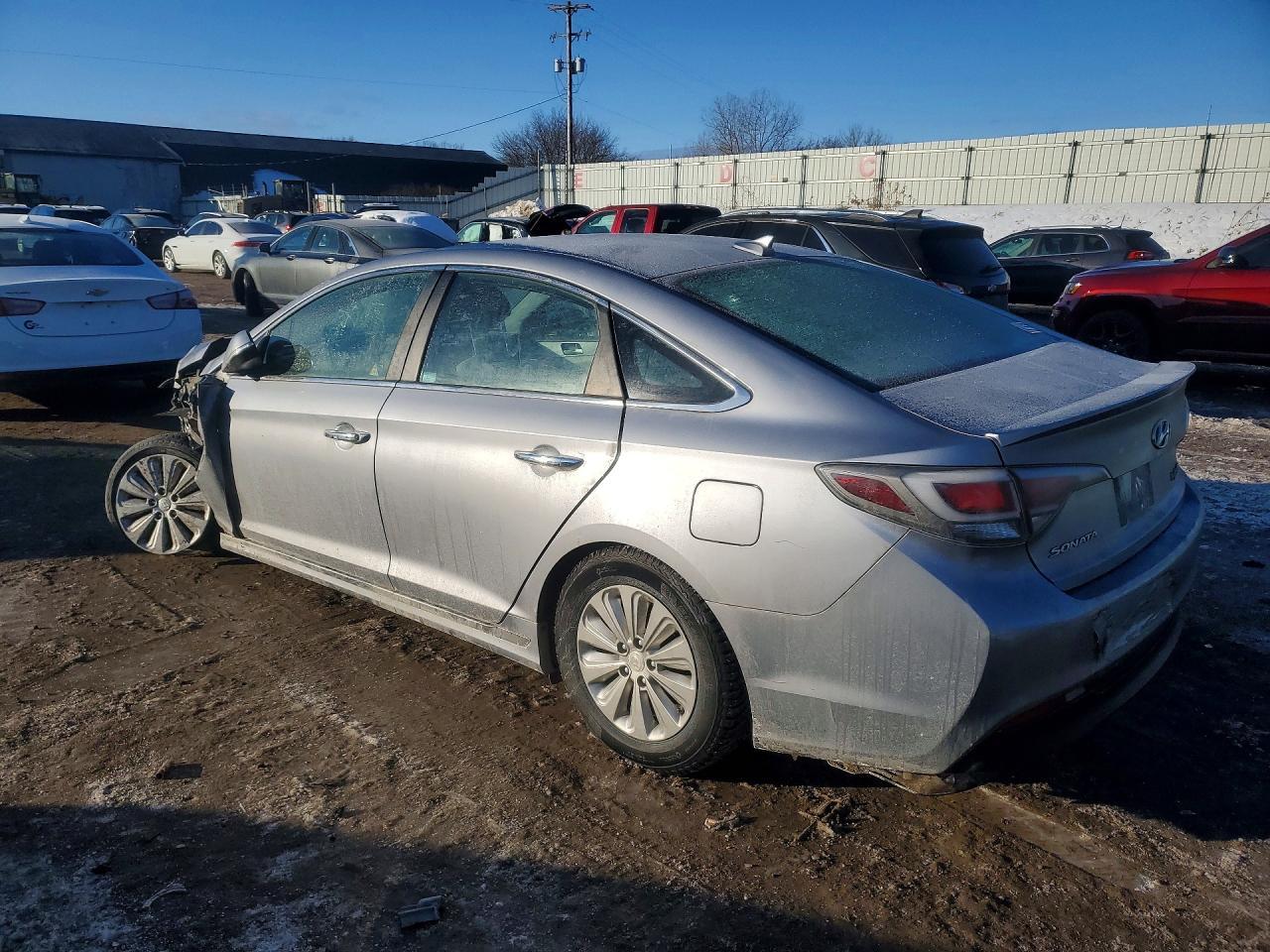 2017 Hyundai Sonata Hybrid - Фото 2