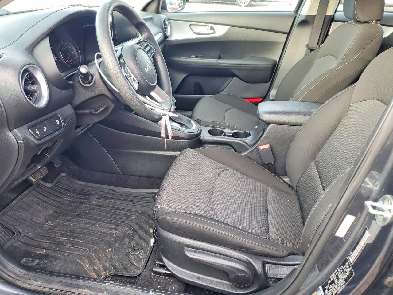 2023 Kia Forte Lx - Image 7