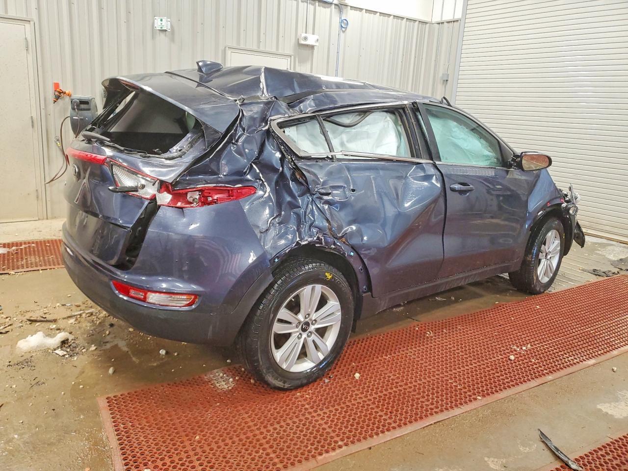 2019 Kia Sportage Lx - Image 3