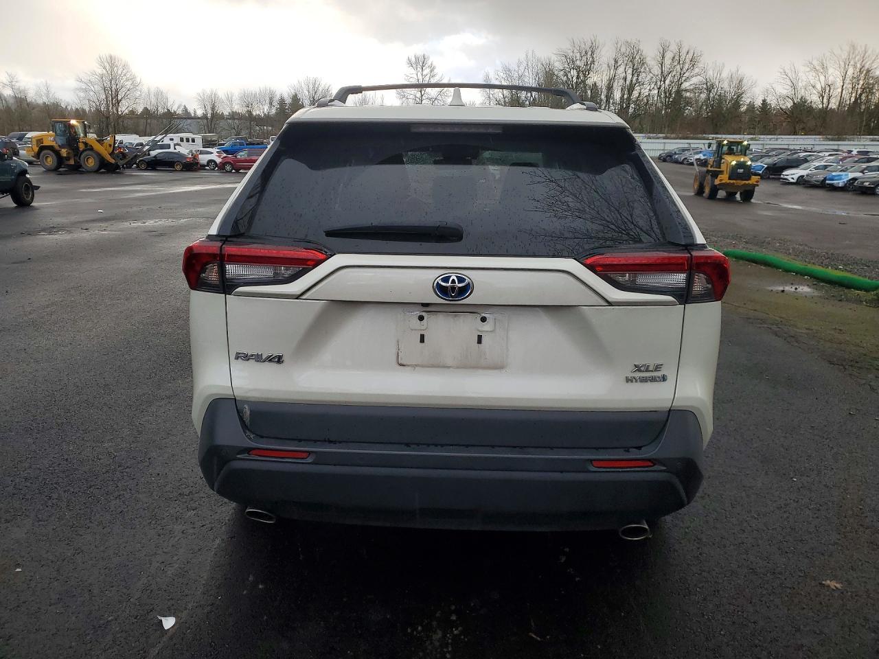 2021 Toyota Rav4 - Фото 6