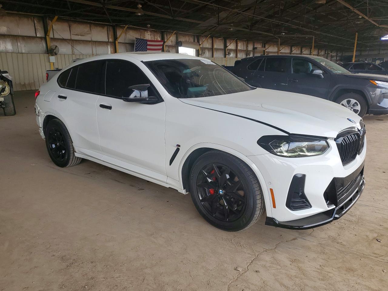 2022 BMW X4 M40I - Фото 4