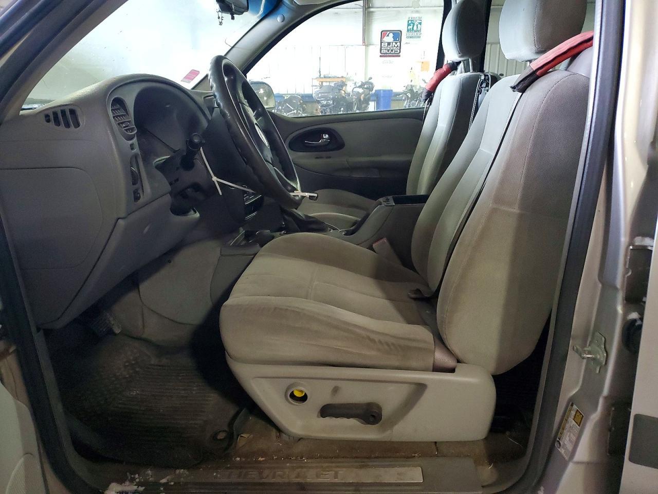 2005 Chevrolet Trailblazer Ls - Фото 7