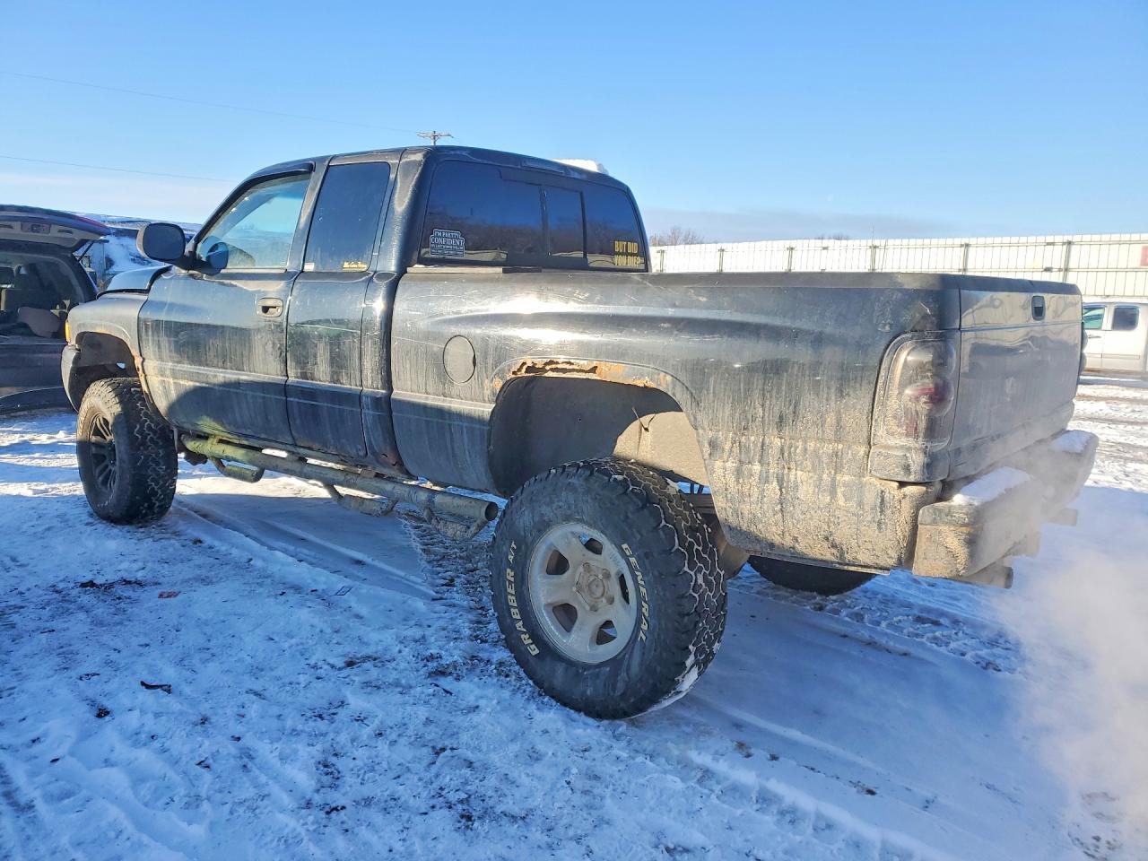 2001 Dodge Ram 1500 - Фото 2