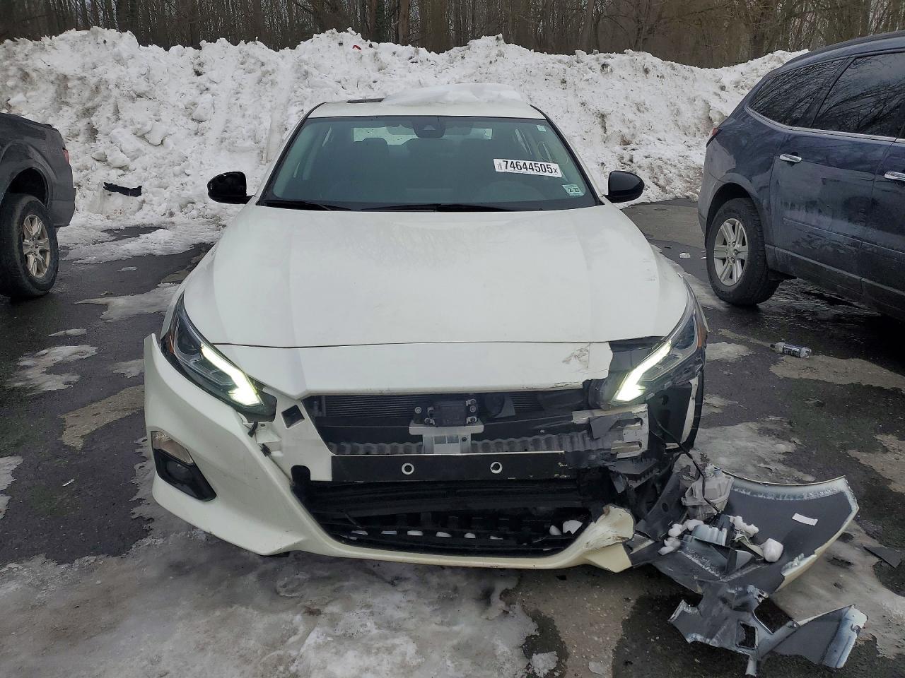 2022 Nissan Altima Sr - Image 5