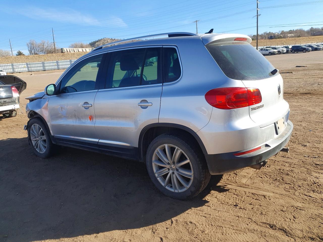 2014 Volkswagen Tiguan S - Image 2