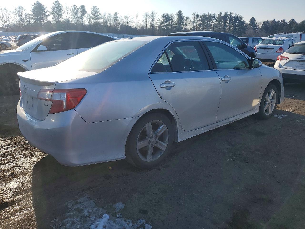 2012 Toyota Camry Base - Image 3
