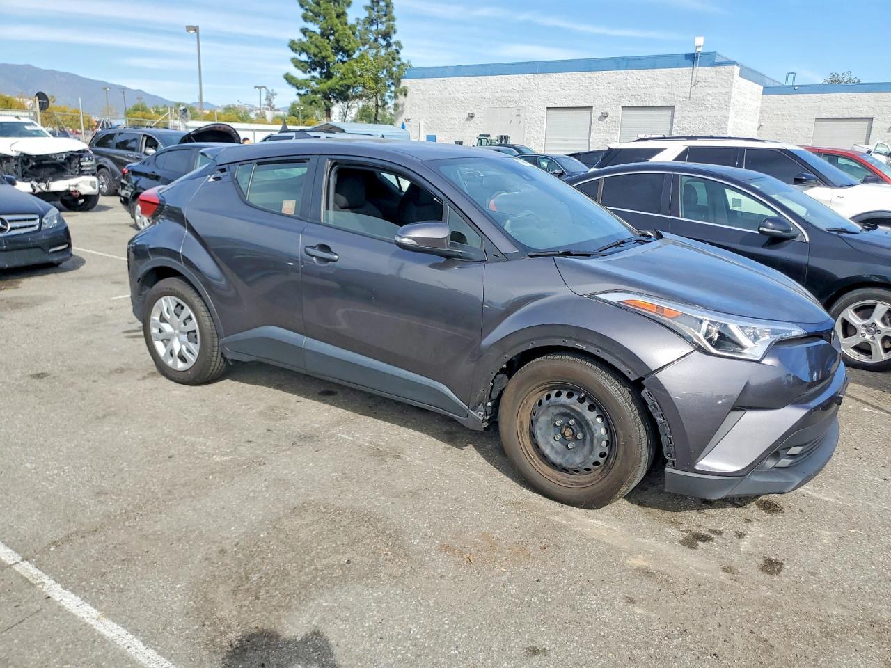 2018 Toyota C-Hr - Image 4