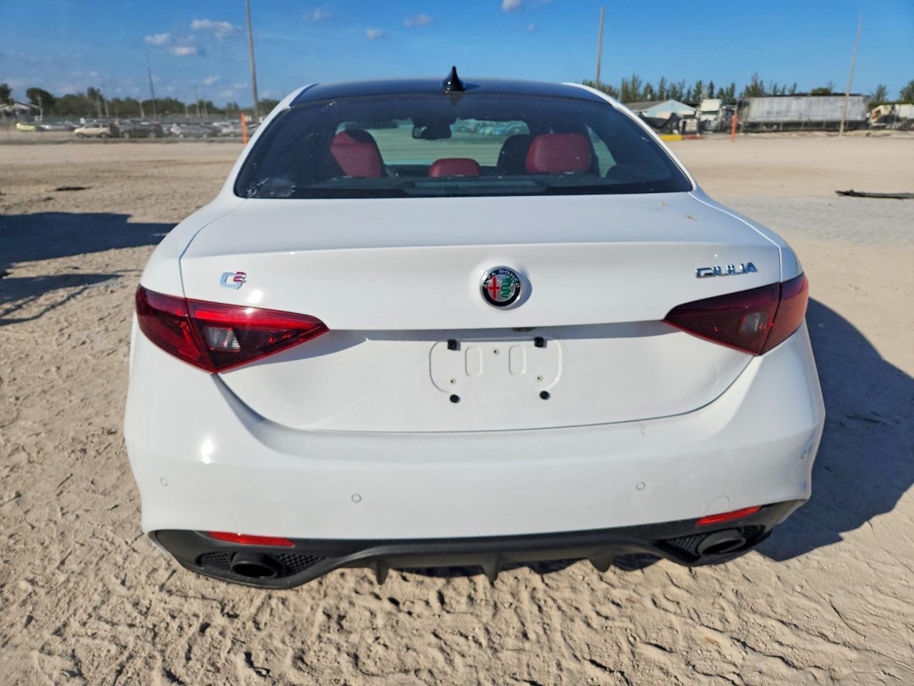 2023 Alfa Romeo Giulia Ti - Image 6