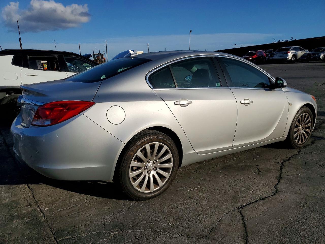 2011 Buick Regal Cxl - Фото 3