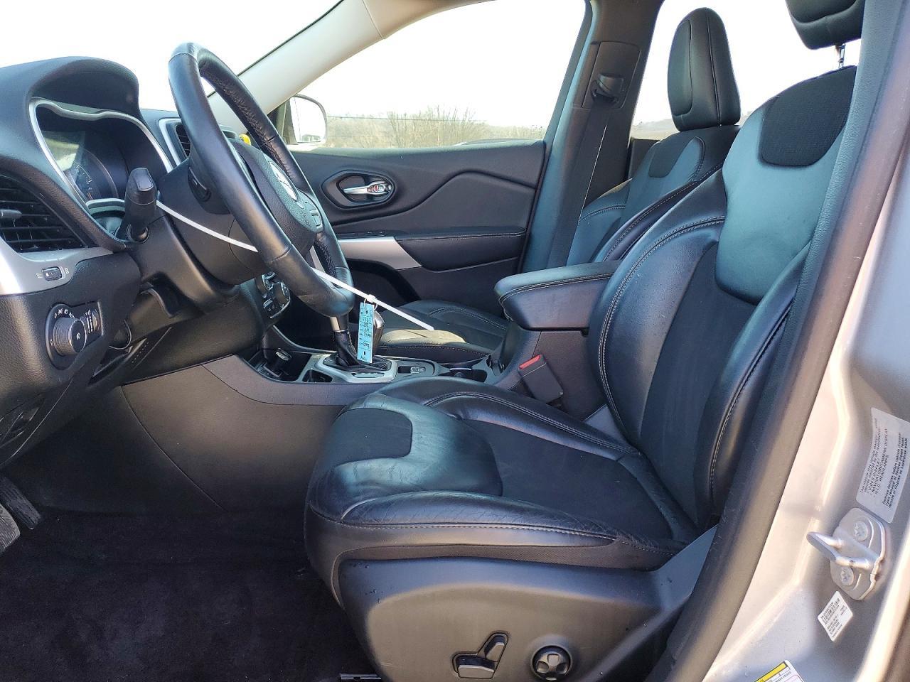 2018 Jeep Cherokee Latitude Plus - Фото 7
