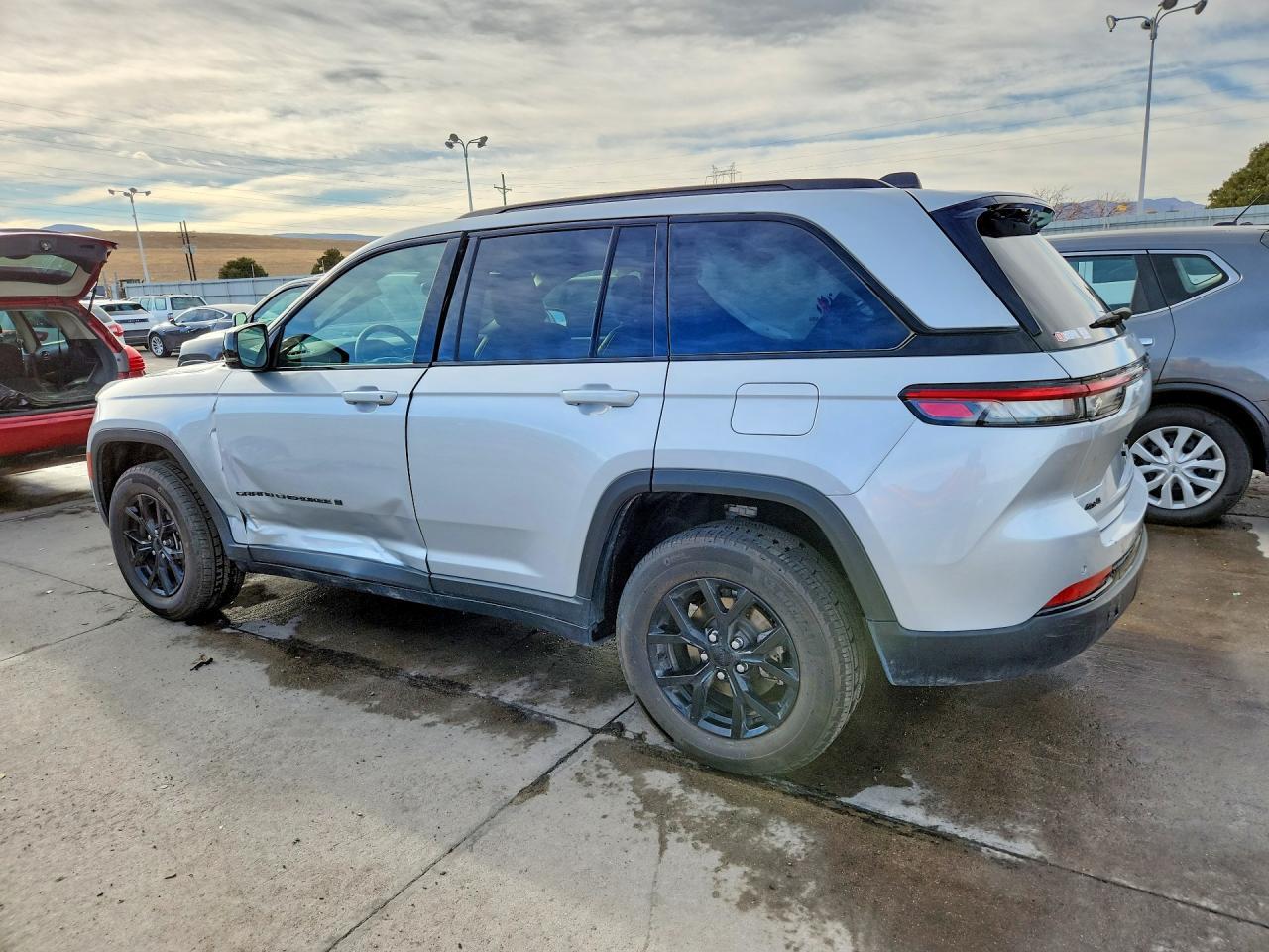 2024 Jeep Grand Cherokee Laredo - Фото 2