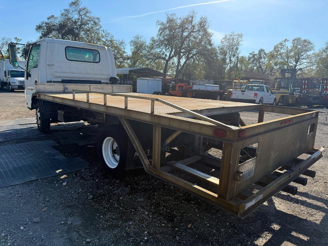 2007 Isuzu Npr - Фото 3