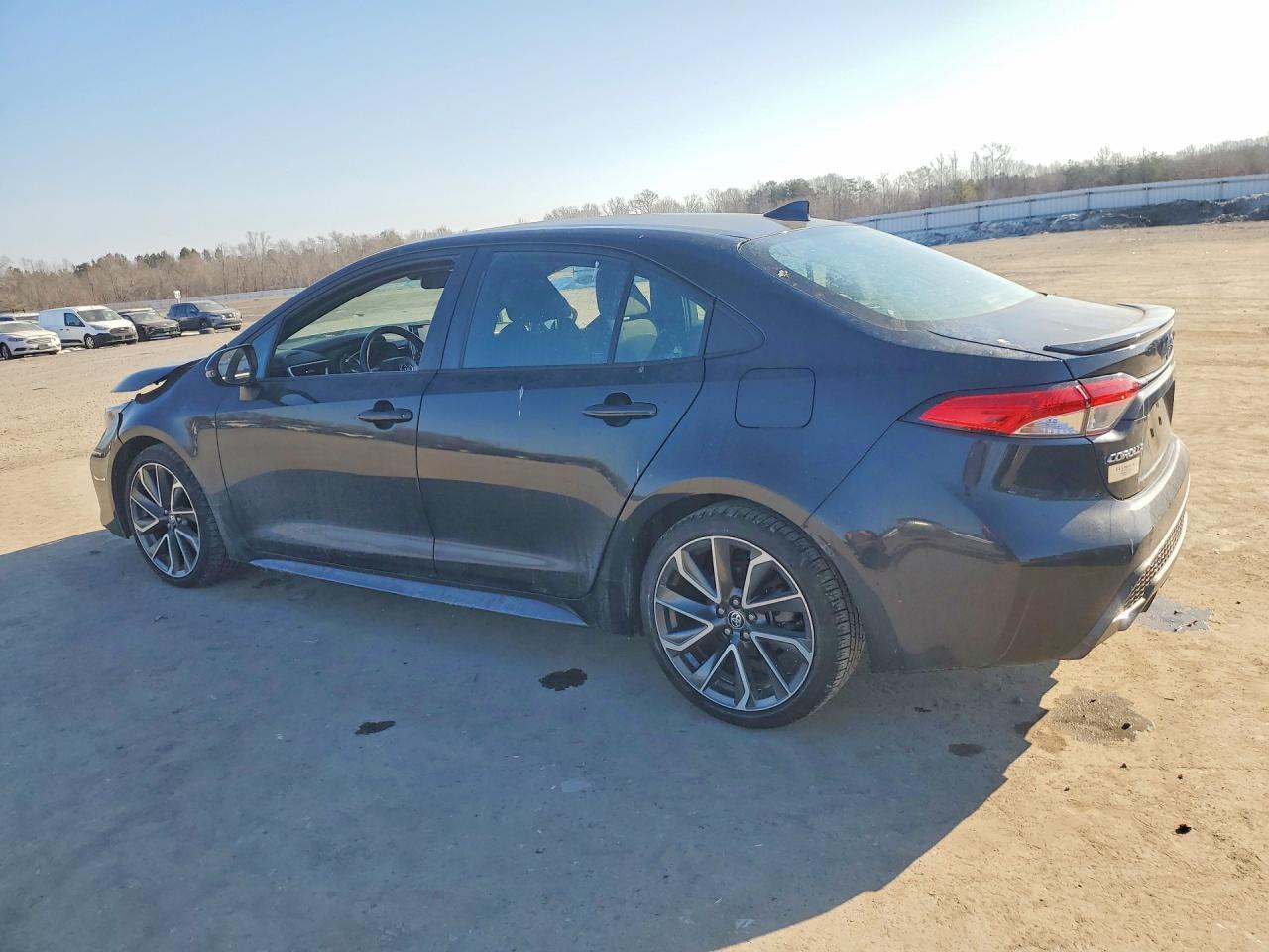 2021 Toyota Corolla Se - Фото 2
