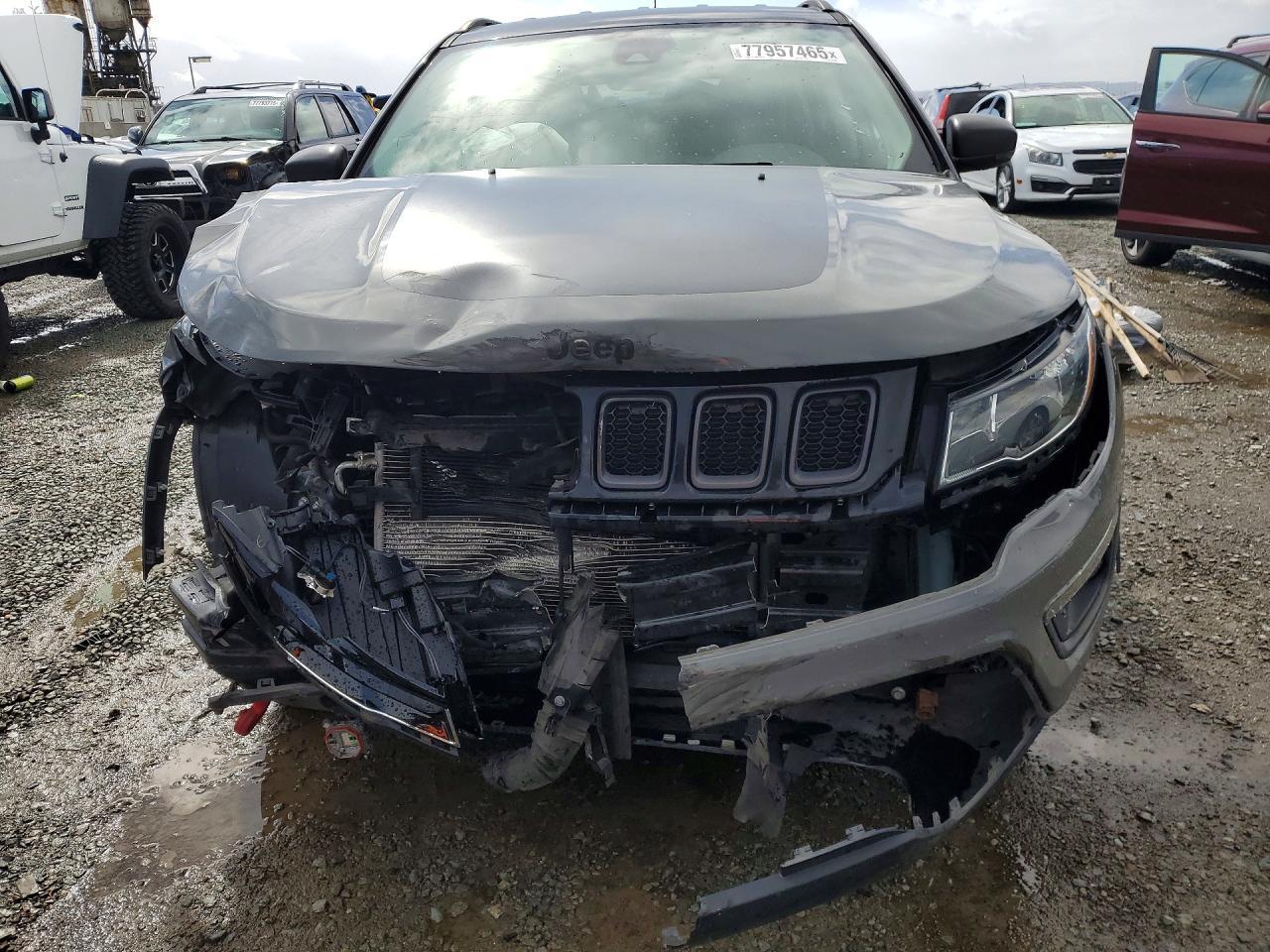 2021 Jeep Compass Trailhawk - Фото 5