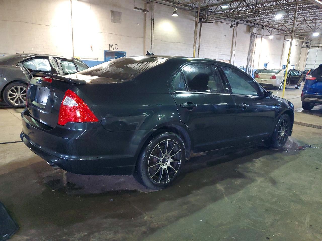 2010 Ford Fusion Se - Фото 3