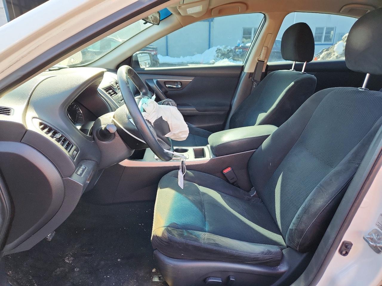 2015 Nissan Altima - Фото 7