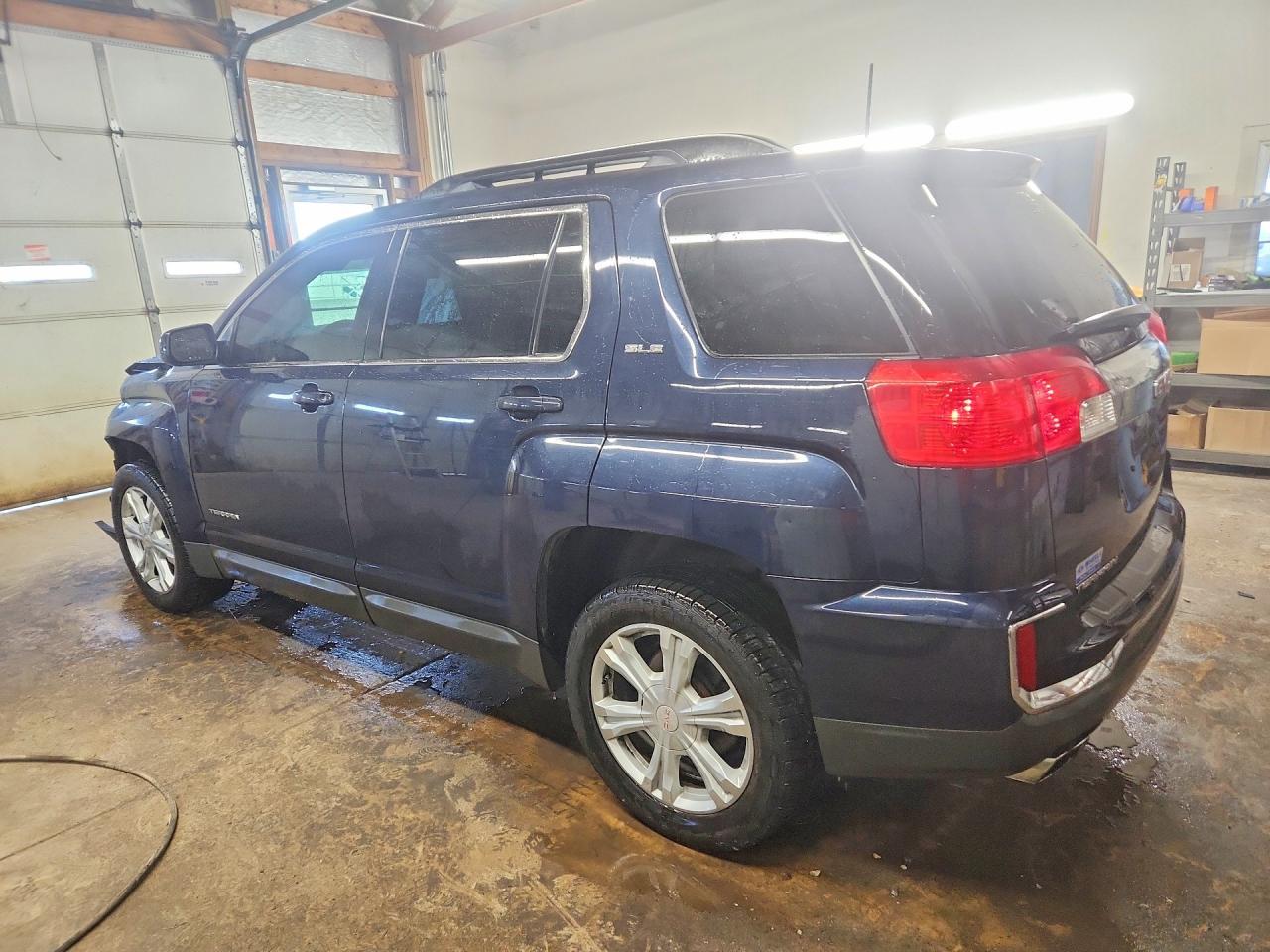 2017 GMC Terrain Sle - Image 2