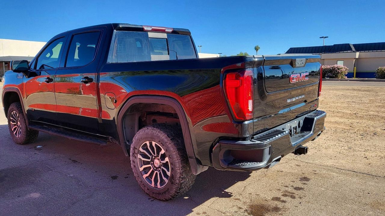 2021 GMC Sierra K1500 At4 - Фото 3
