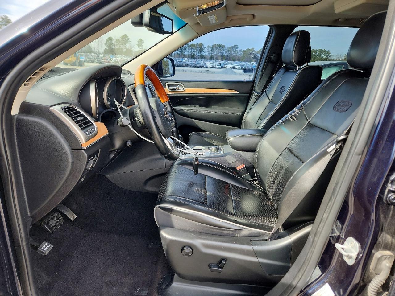 2011 Jeep Grand Cherokee Overland - Фото 7