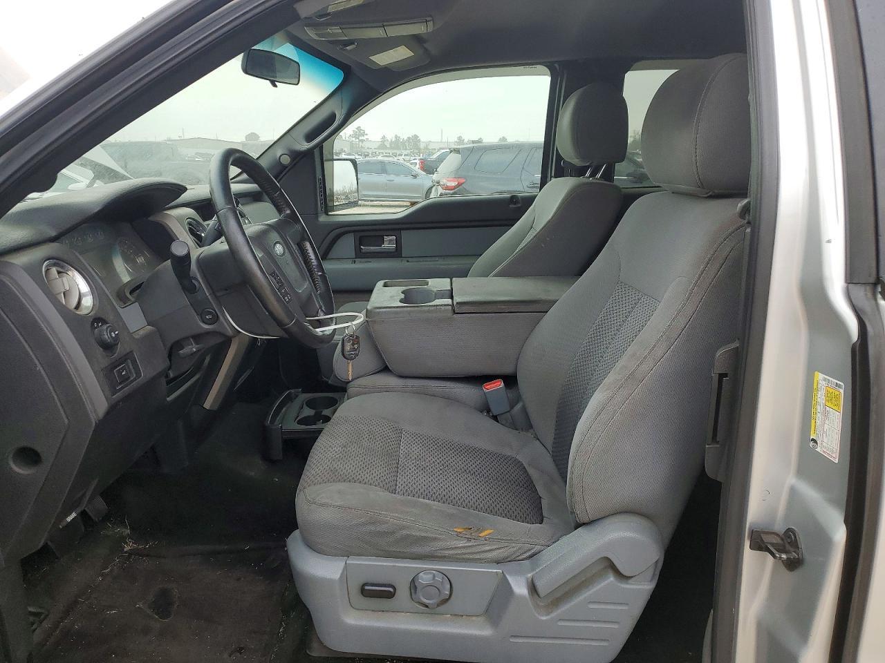 2012 Ford F150 Super Cab - Фото 7