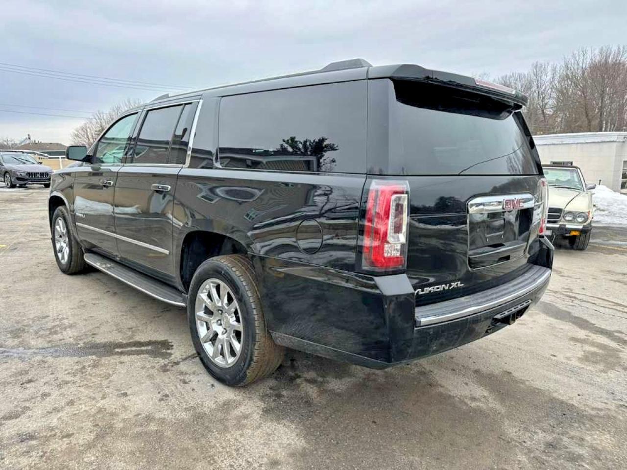 2018 GMC Yukon Xl Denali - Фото 2